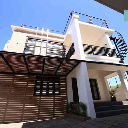 Ezebella Luxury Service Villa Ооти Екстериор снимка